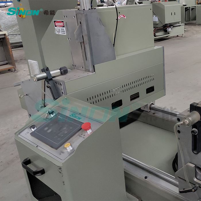 CNC double head aluminum profile miter saw with variable angles (2).jpg